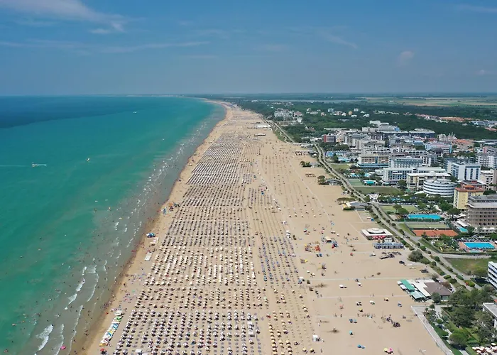 Cozy Flat 80mt From The Beach-beahost Apartman Bibione