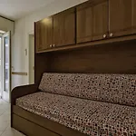 Cozy Flat 80mt From The Beach-beahost Apartman *