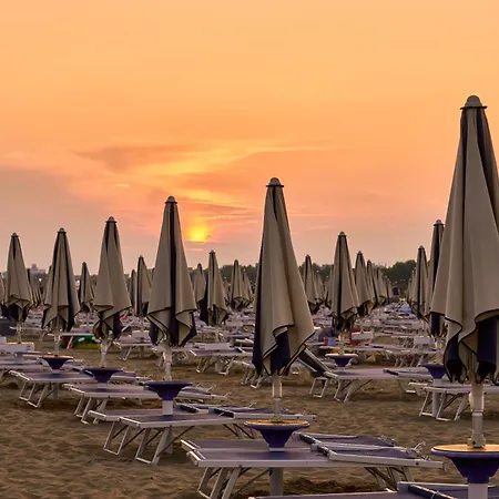 Cozy Flat 80 Metres From The - Beahost Lägenhet Bibione