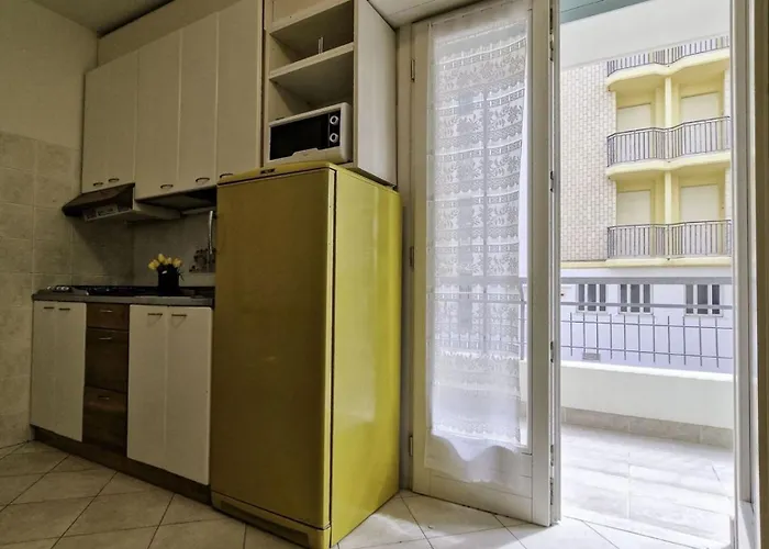 Cozy Flat 80mt From The Beach-beahost Бібіоне