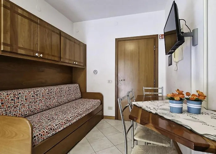 Cozy Flat 80mt From The Beach-beahost